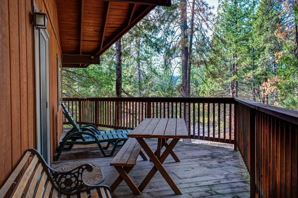 12b Star Gazers Chalet Wawona